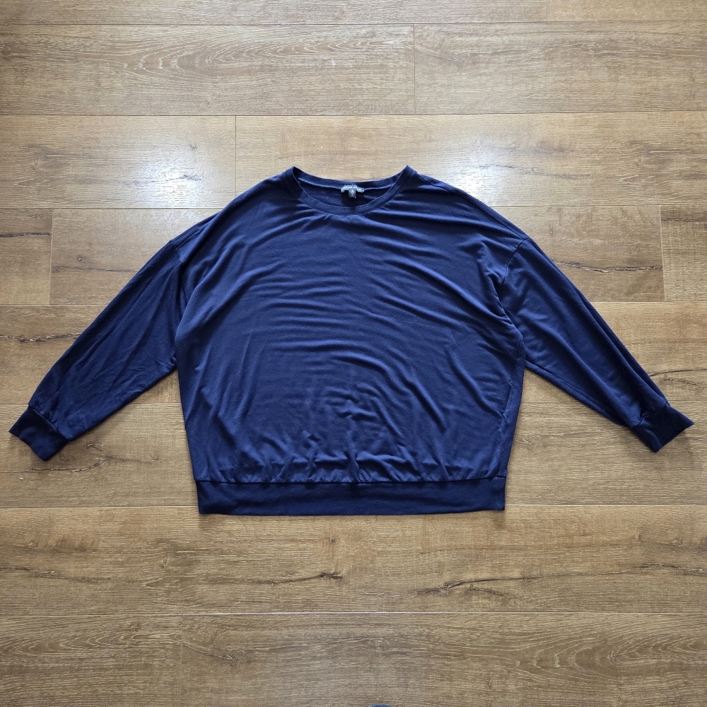 Universal Standard Navy Lightweight Modal Sweatshirt Top M (2X) Norm Minimal